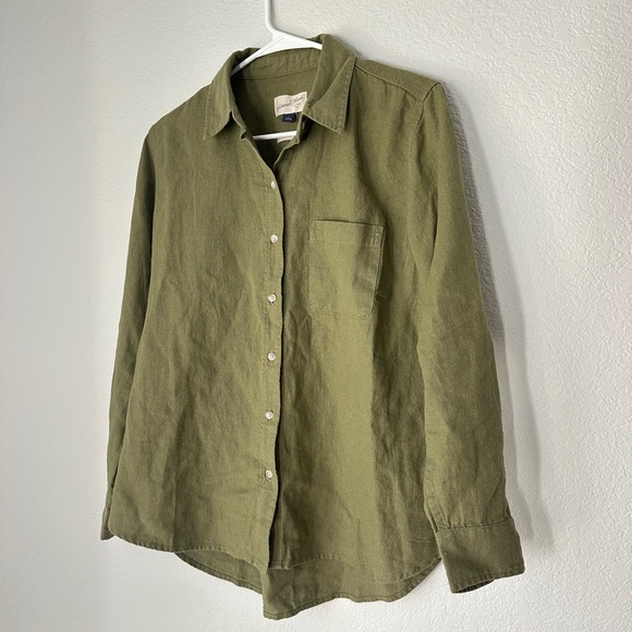 Olive Green Women's Button Down Shirt Relaxed Fit - Picture 2 of 6